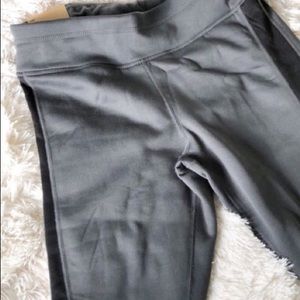 Dark gray thermal Reebok Leggings brand new xsmall
